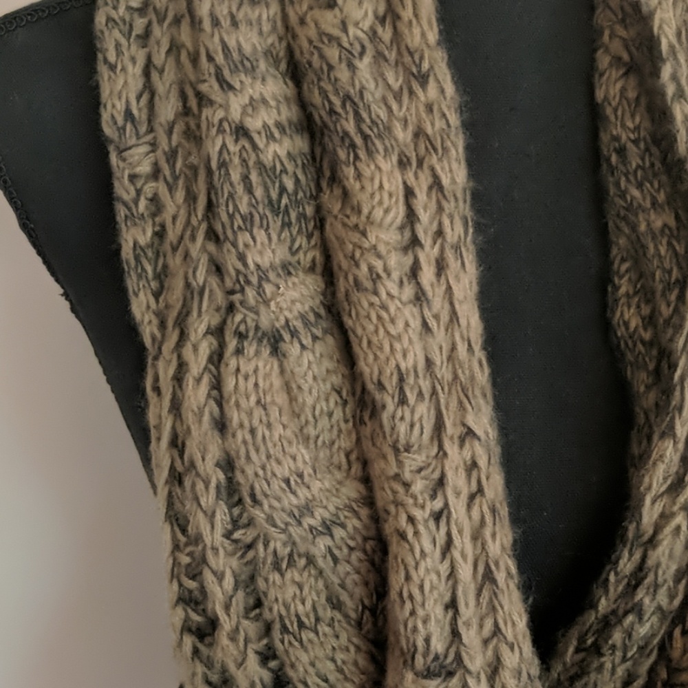 NWT Altar'd State scarf - Picture 3 of 5